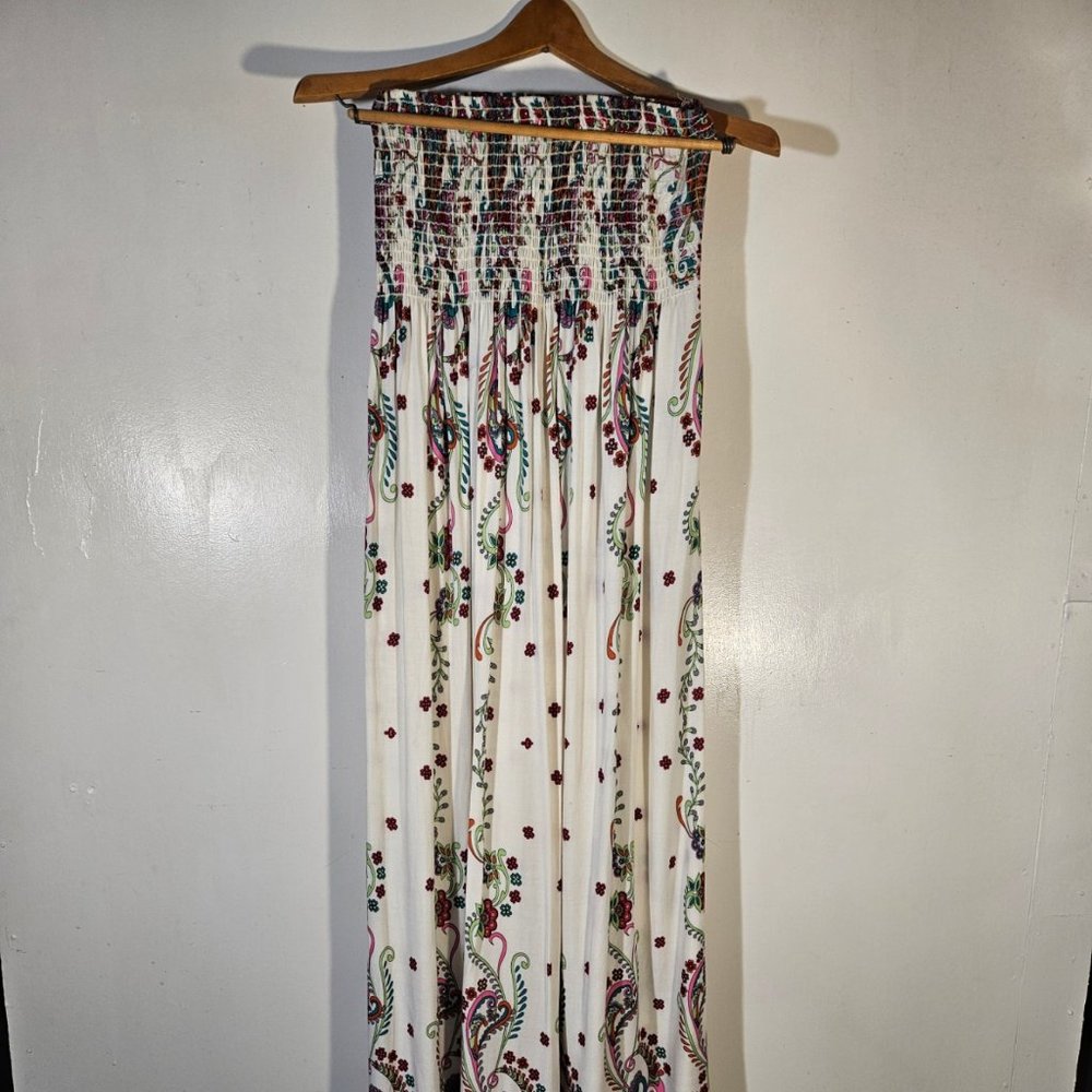 Twenty-One Maxi Dress Sleevless Floral Coastal Cowgirl Dress